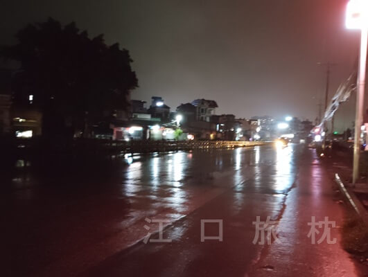 ハノイ線路置屋前