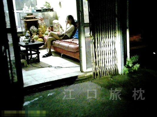 2025.11.ベトナム線路置屋